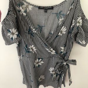 Super cute strip print off the shoulder with bow